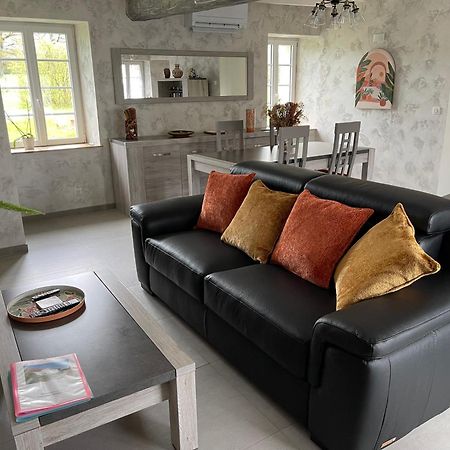 Villa Les Mimosas à Gracay Extérieur photo